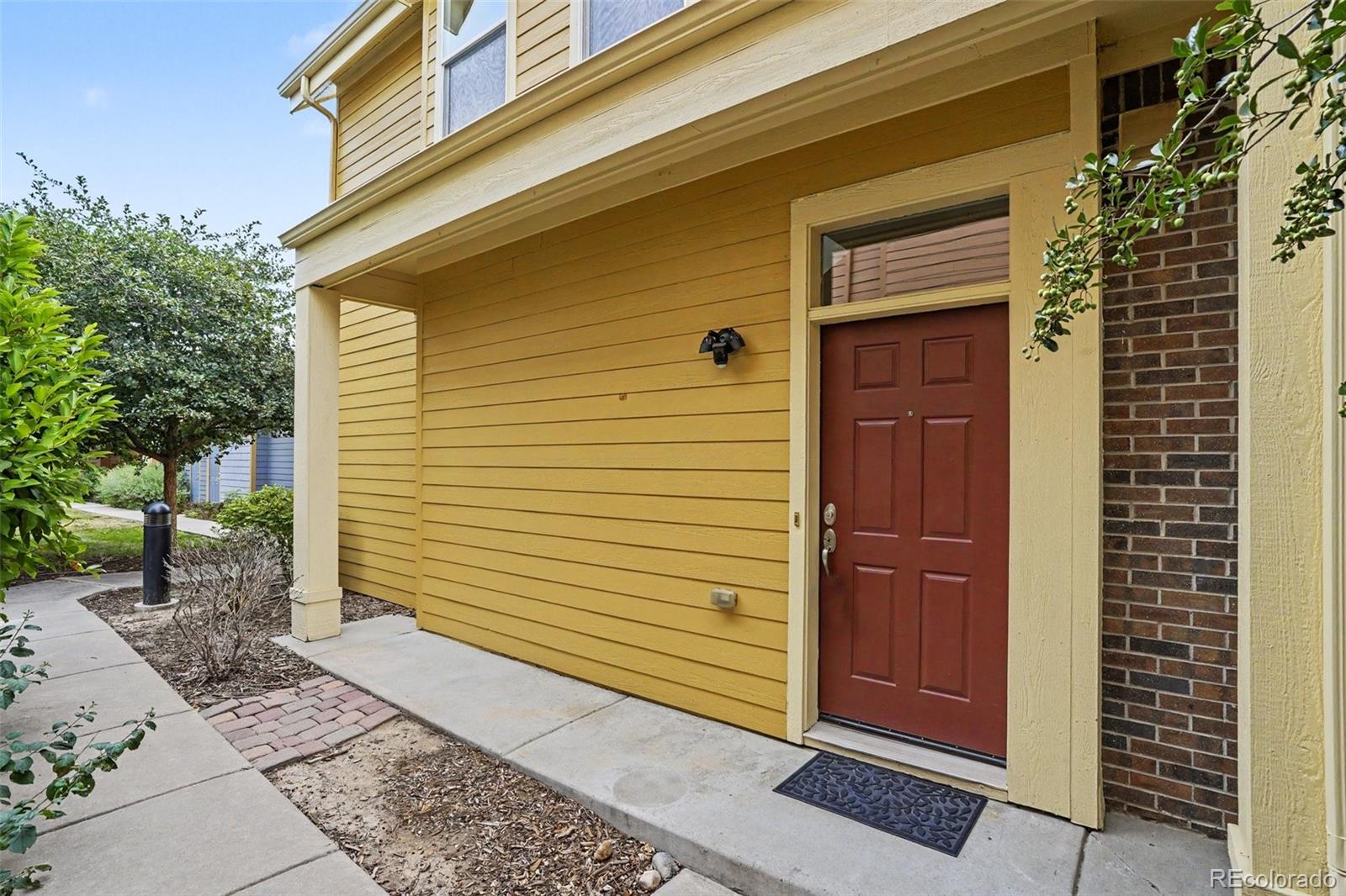 MLS Image #3 for 2609  hanover street,denver, Colorado