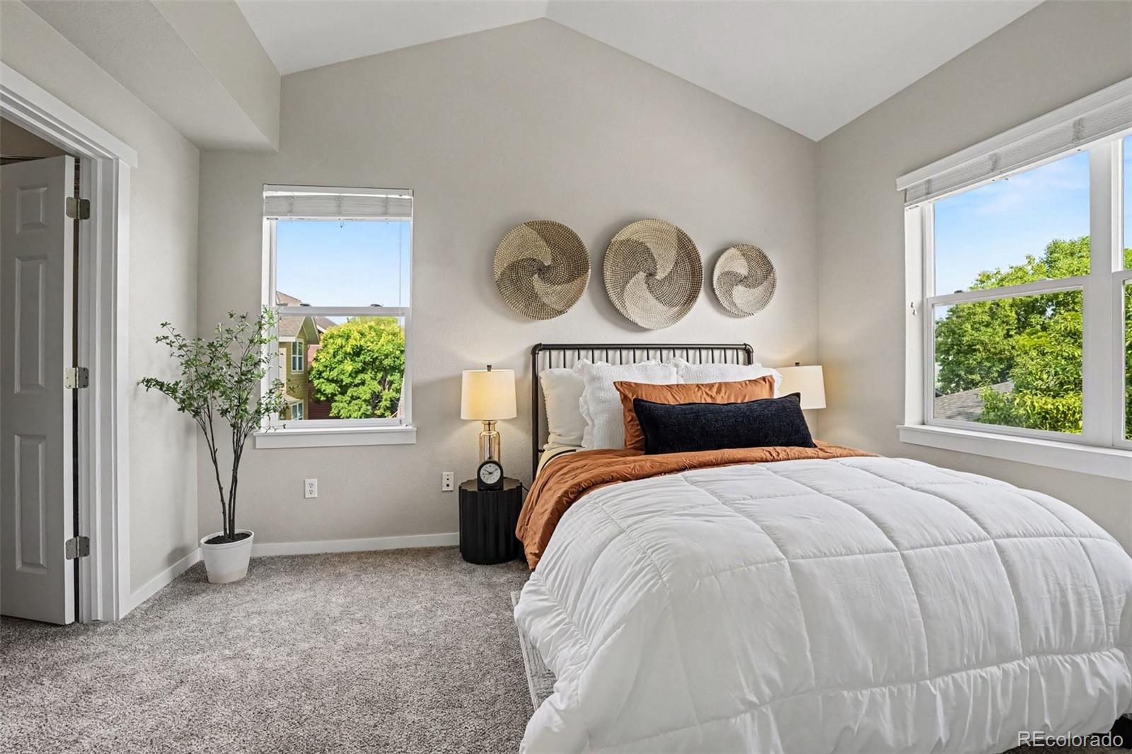 MLS Image #9 for 2609  hanover street,denver, Colorado
