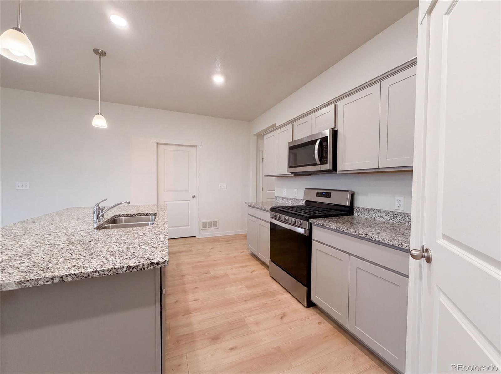 MLS Image #20 for 2341  mountain sky drive,fort lupton, Colorado