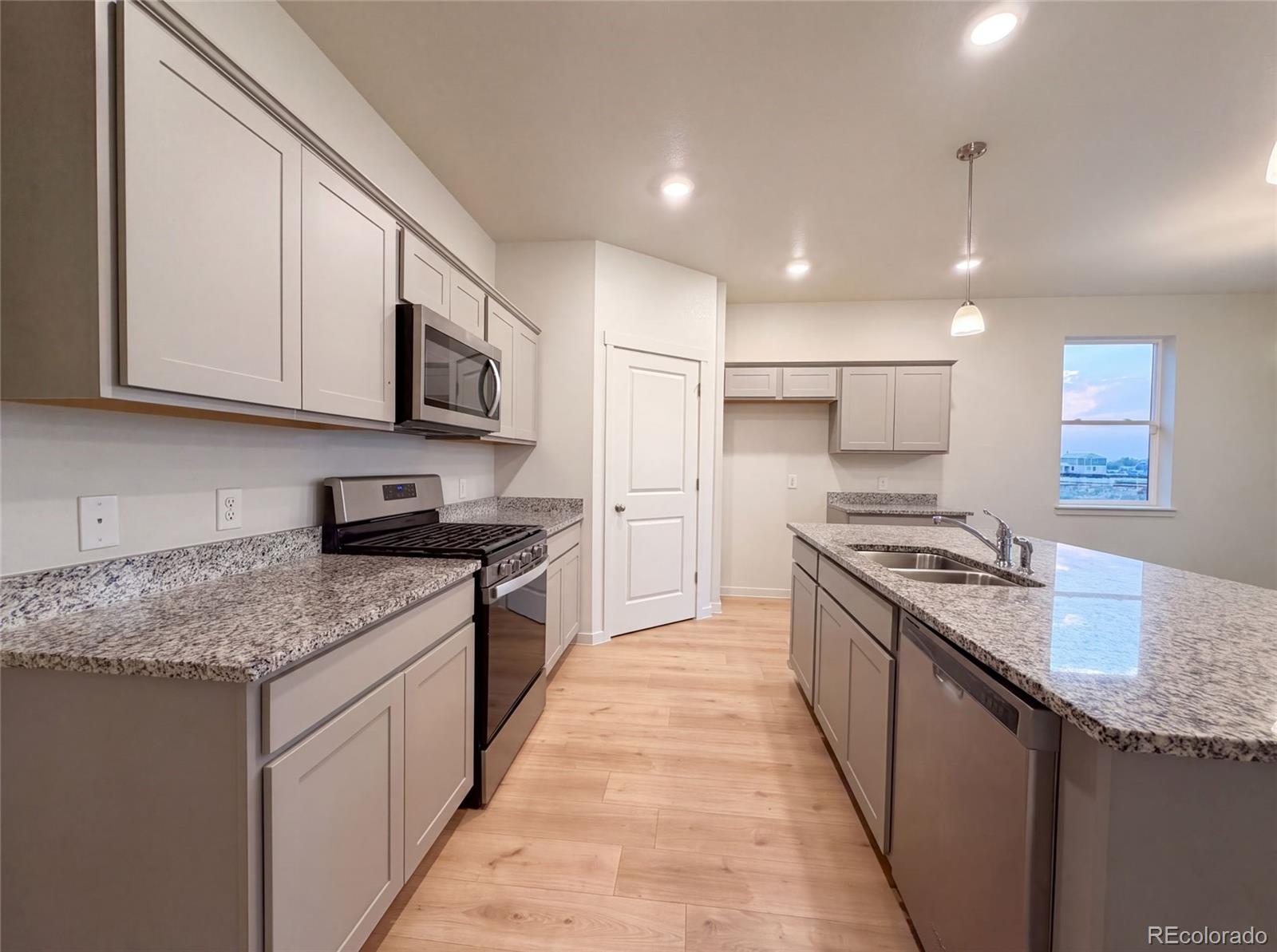 MLS Image #22 for 2341  mountain sky drive,fort lupton, Colorado