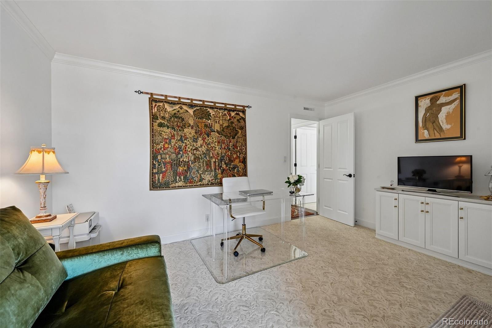 MLS Image #17 for 1551  larimer street,denver, Colorado