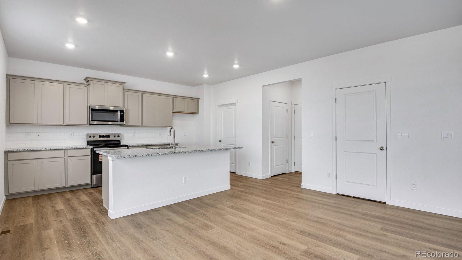 MLS Image #19 for 43033  castle stuart street,elizabeth, Colorado