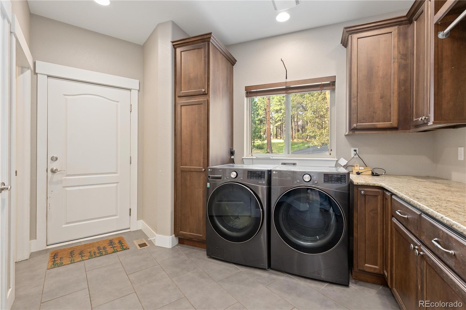 MLS Image #16 for 1395  gore circle,larkspur, Colorado