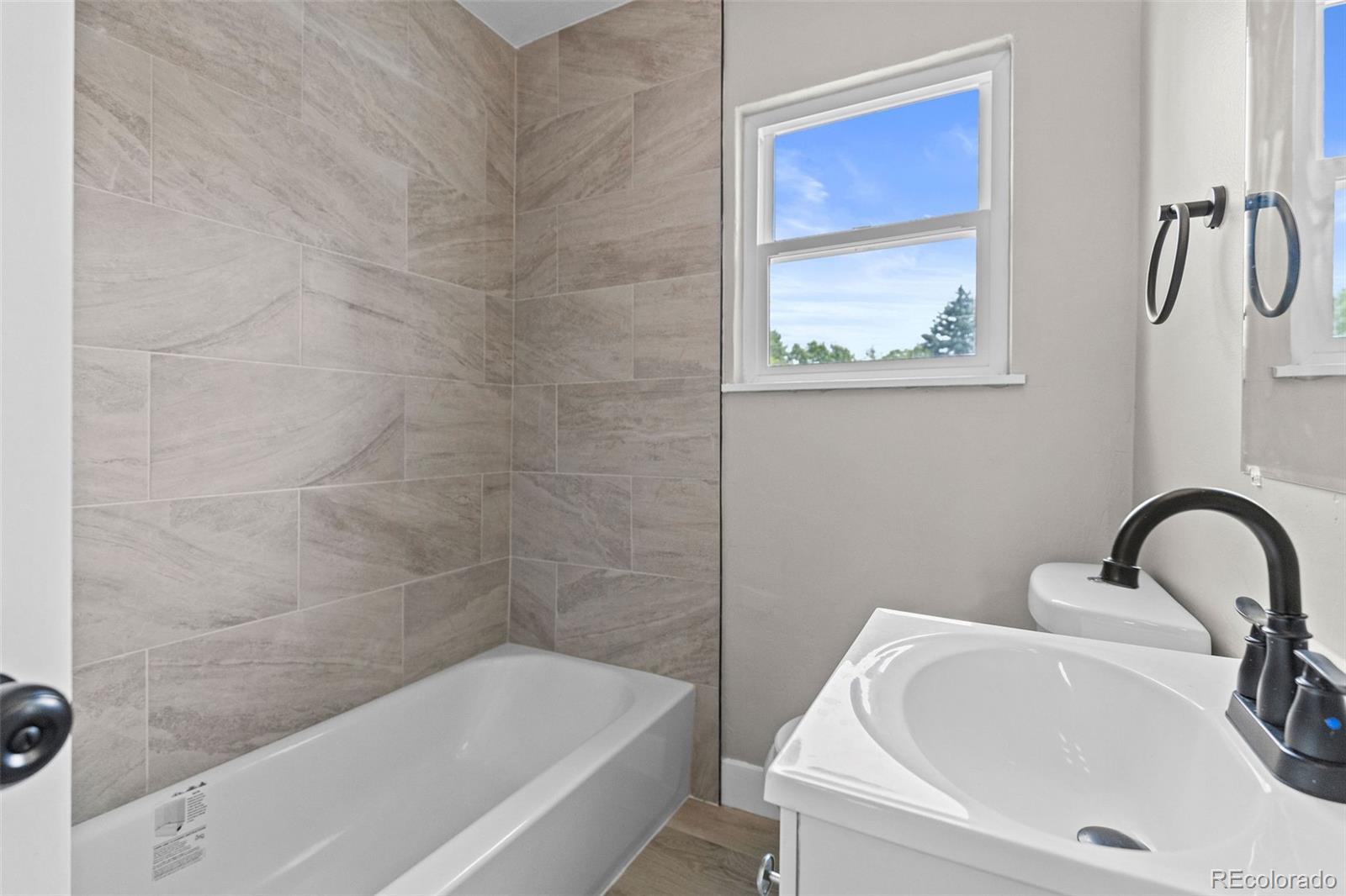 MLS Image #15 for 2612  albion street,denver, Colorado