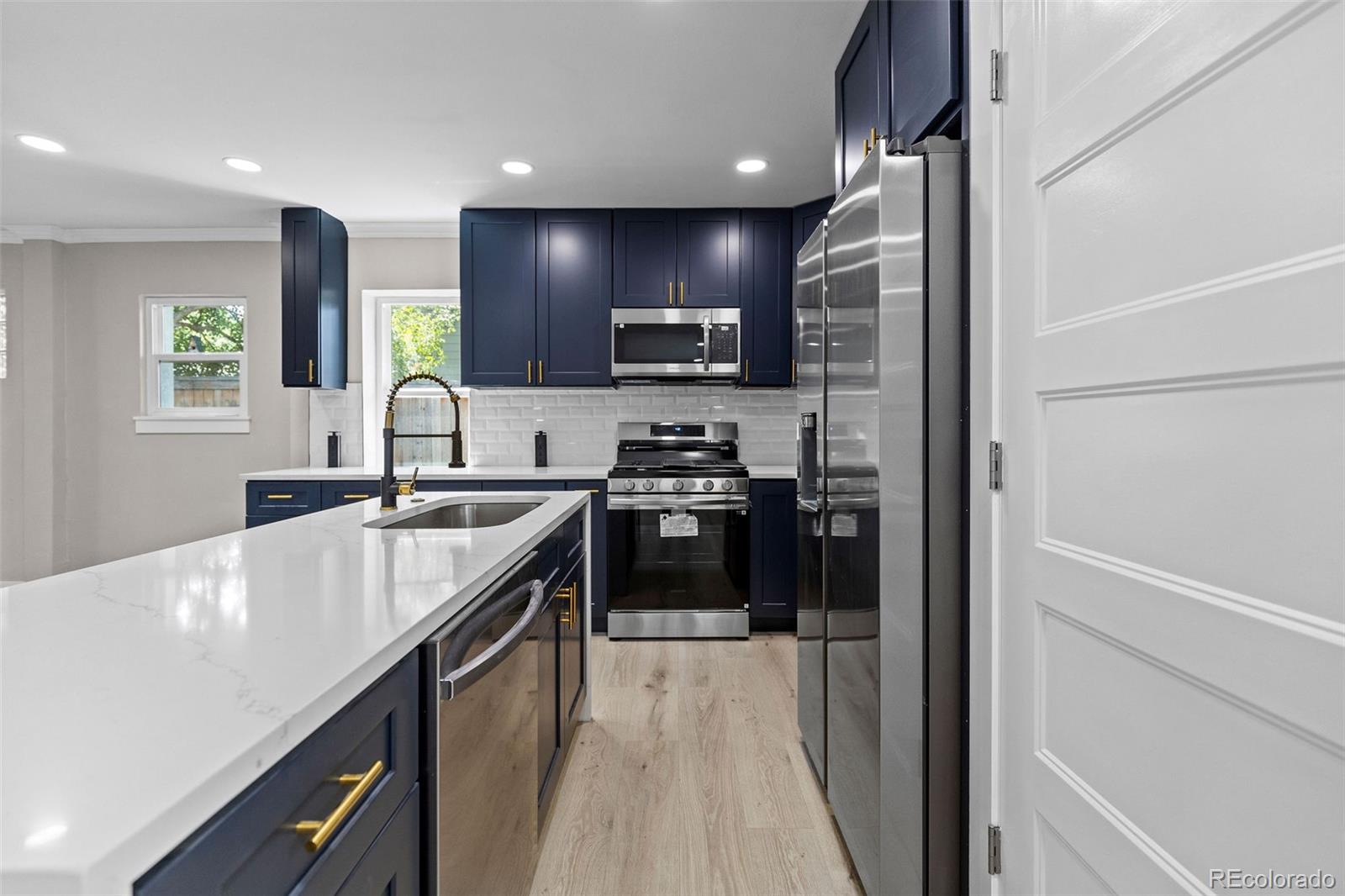 MLS Image #5 for 2612  albion street,denver, Colorado