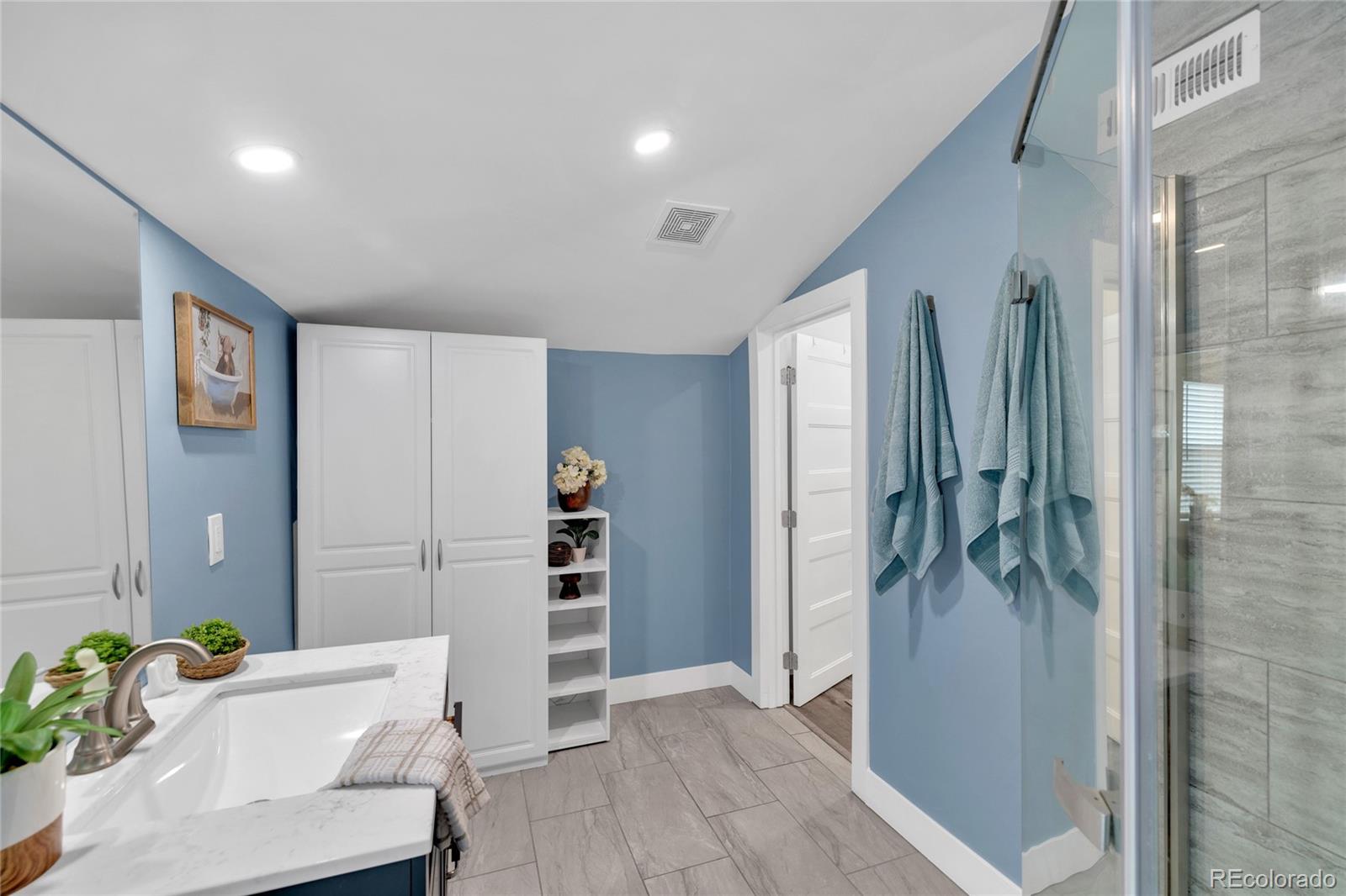 MLS Image #23 for 227 s perry street,denver, Colorado