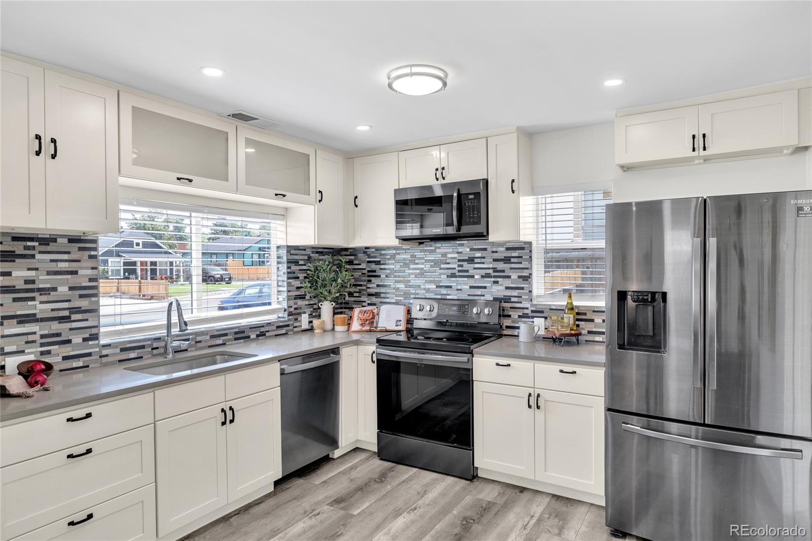 MLS Image #7 for 227 s perry street,denver, Colorado