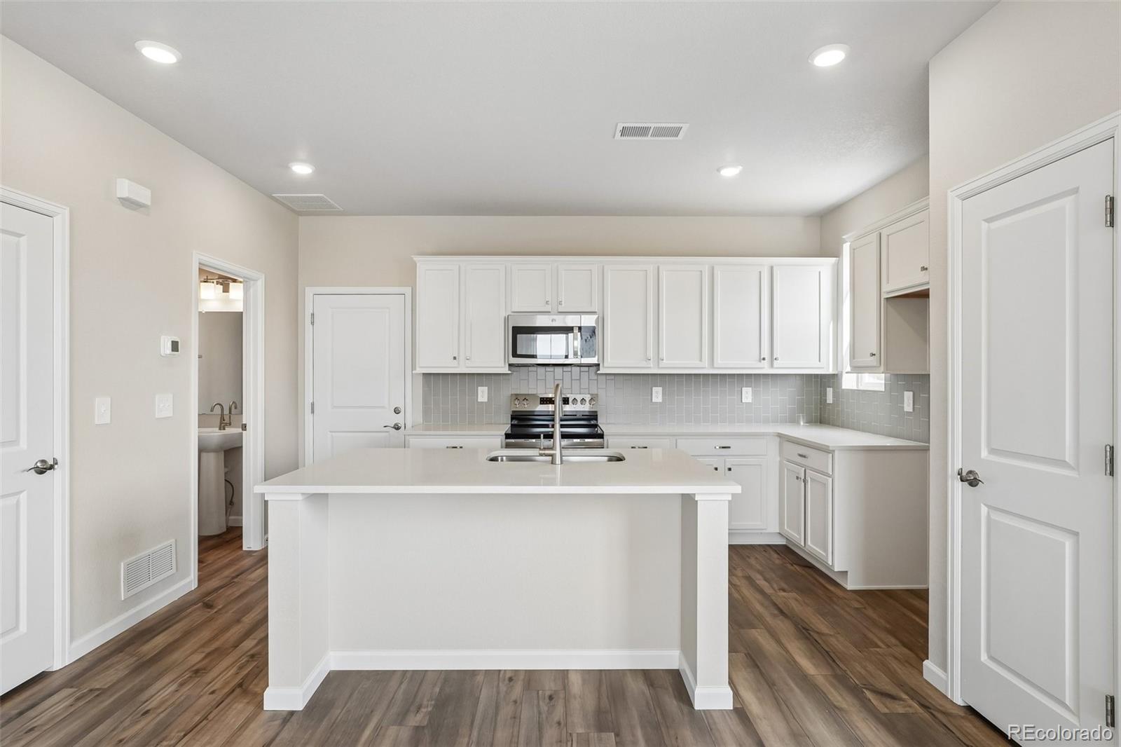 MLS Image #3 for 2326  bufflehead way,johnstown, Colorado