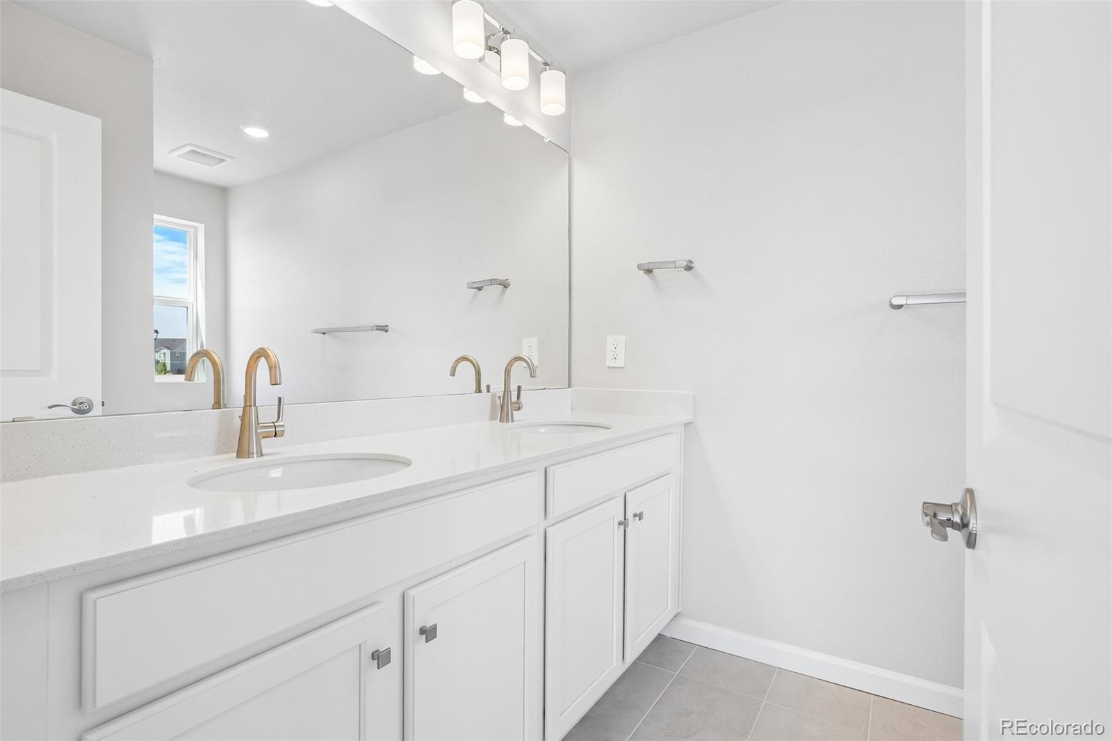 MLS Image #7 for 2326  bufflehead way,johnstown, Colorado