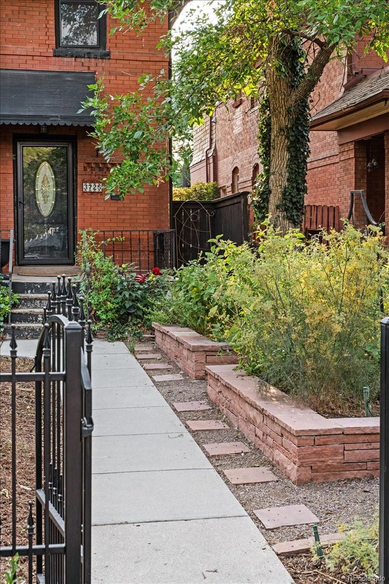 MLS Image #4 for 3725  eliot street,denver, Colorado