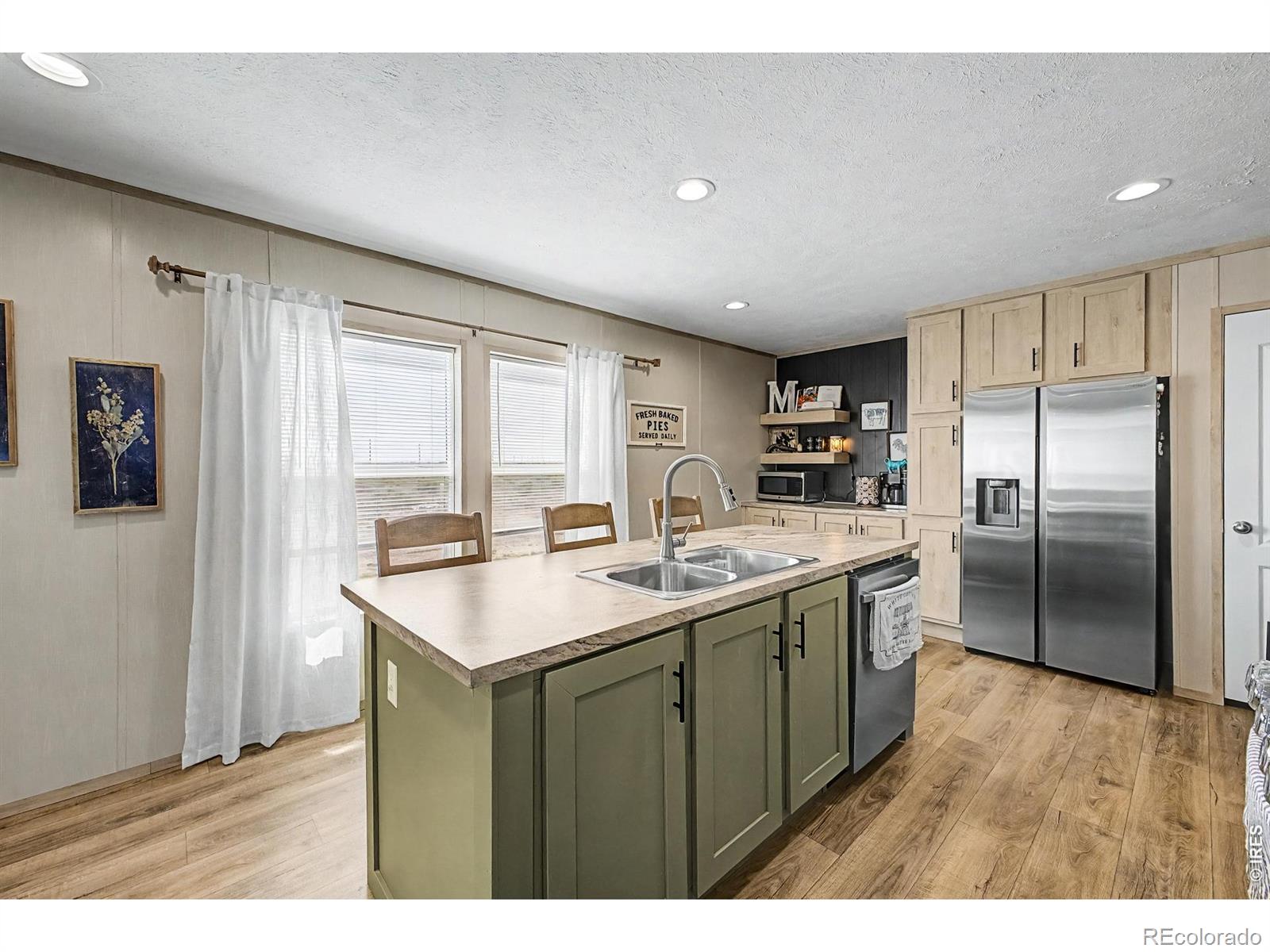 MLS Image #11 for 19399  county road 102 ,nunn, Colorado