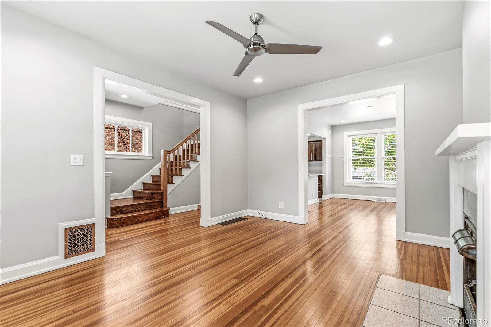 MLS Image #6 for 1538 n milwaukee street,denver, Colorado