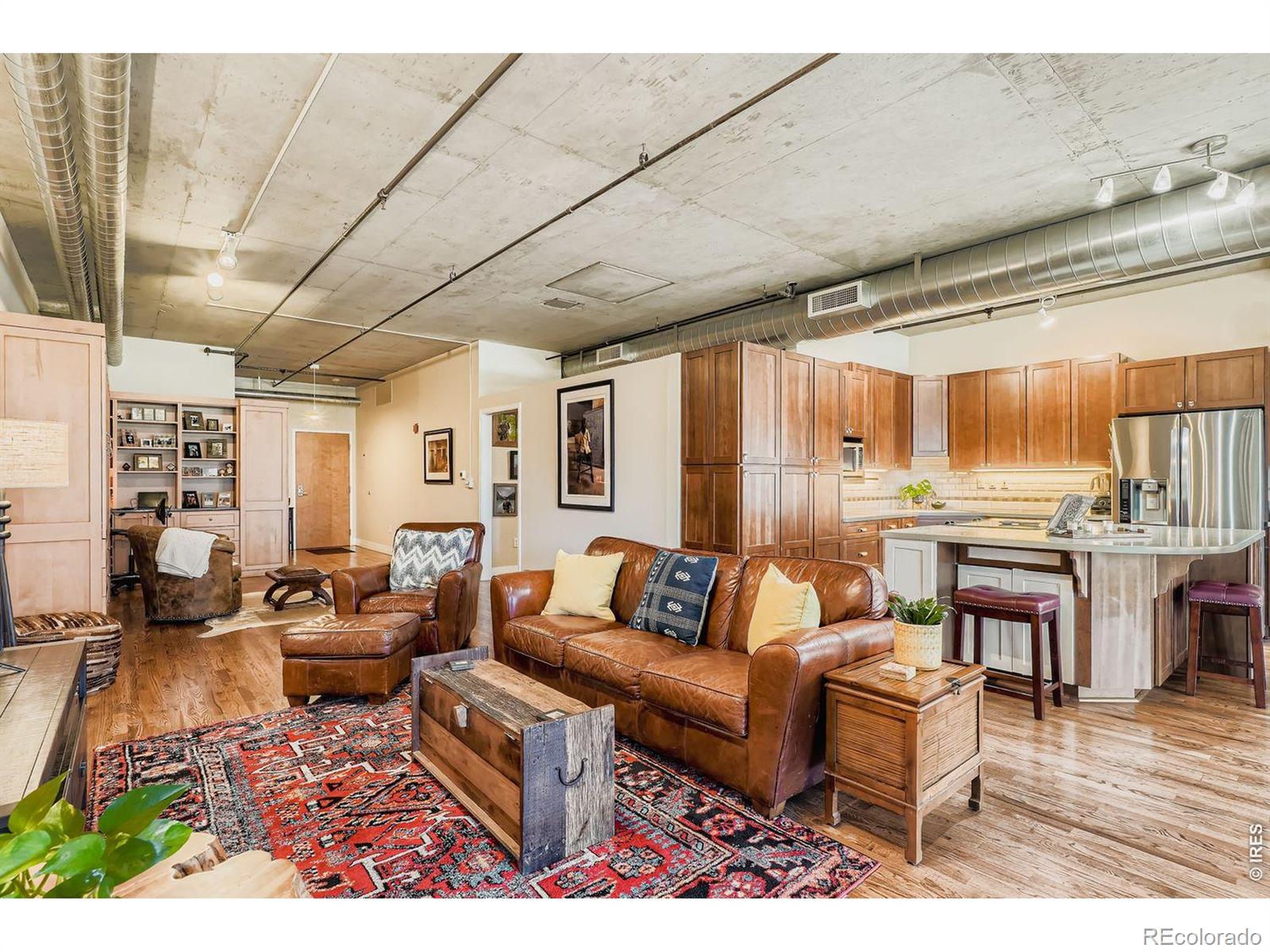 MLS Image #6 for 1499  blake street,denver, Colorado