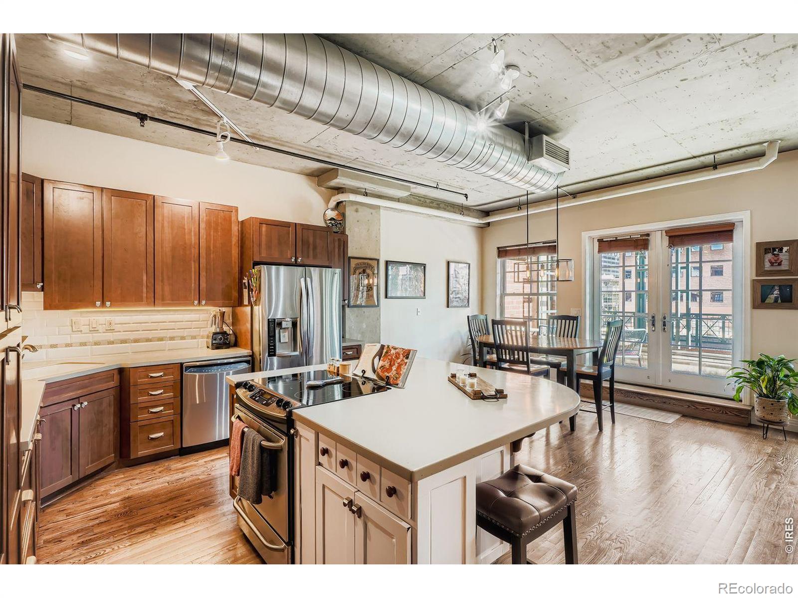 MLS Image #9 for 1499  blake street,denver, Colorado