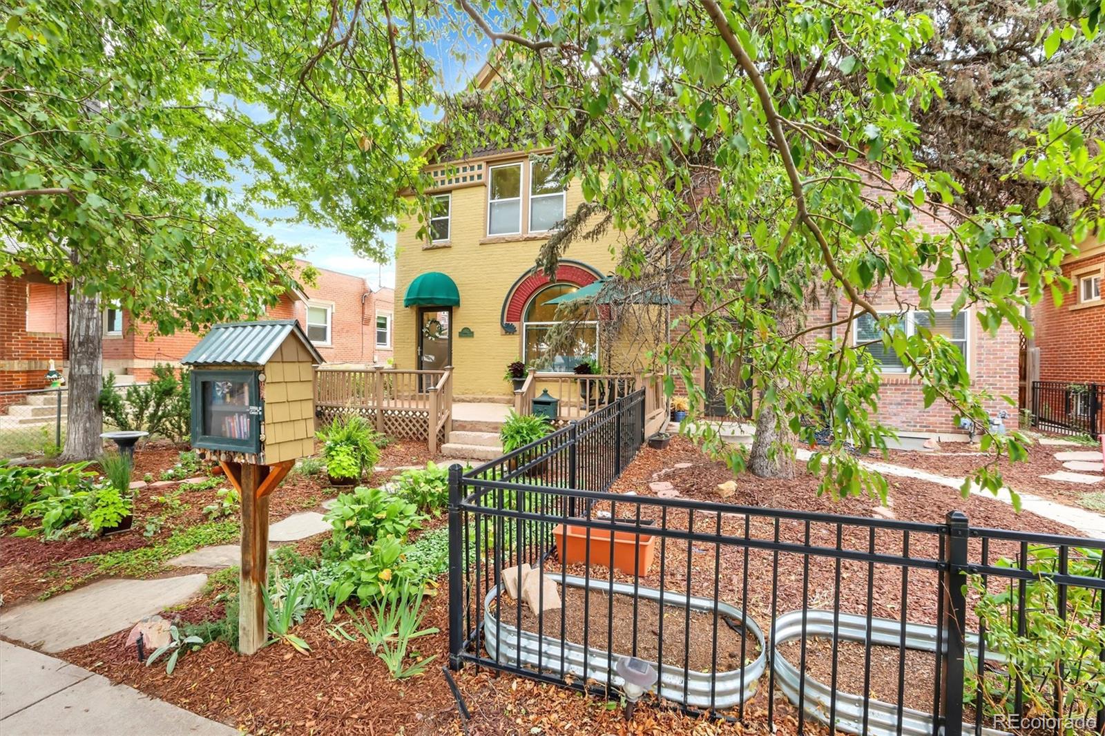 MLS Image #2 for 1812 s lincoln street,denver, Colorado