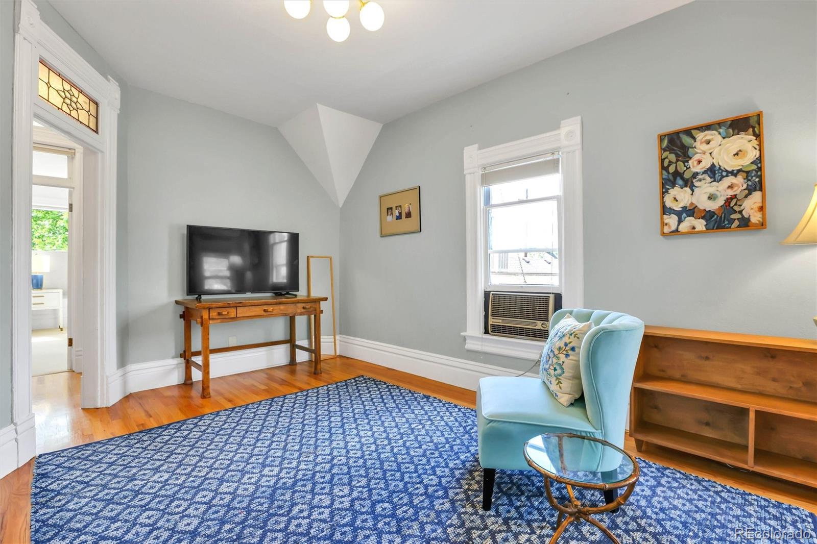 MLS Image #23 for 1812 s lincoln street,denver, Colorado