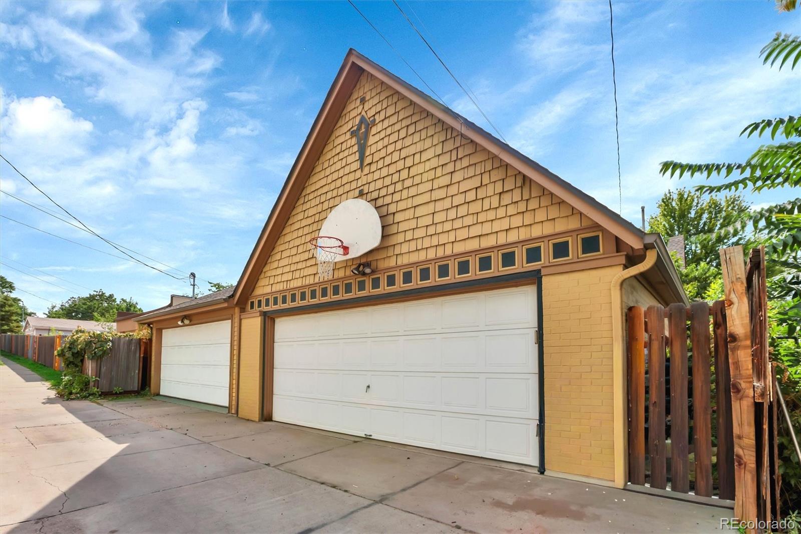MLS Image #43 for 1812 s lincoln street,denver, Colorado