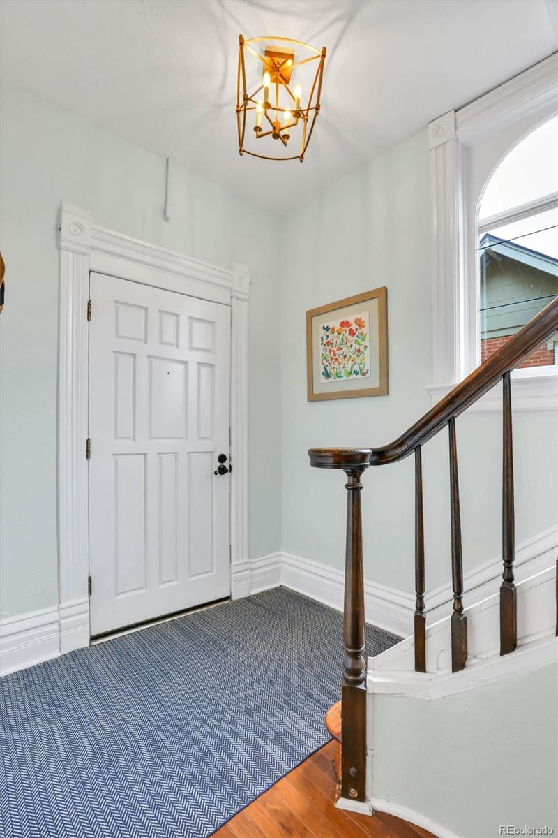 MLS Image #7 for 1812 s lincoln street,denver, Colorado
