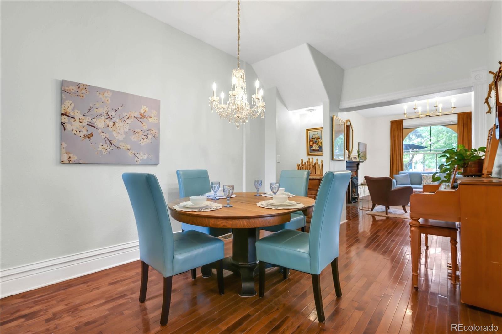 MLS Image #8 for 1812 s lincoln street,denver, Colorado