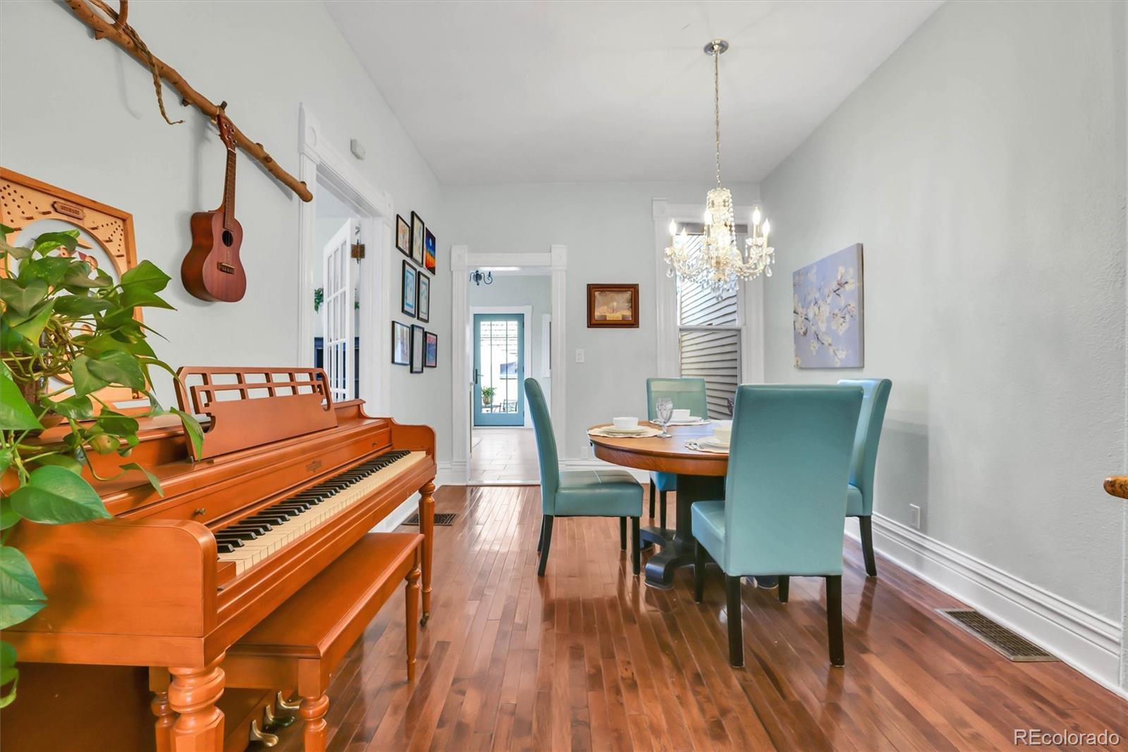 MLS Image #9 for 1812 s lincoln street,denver, Colorado