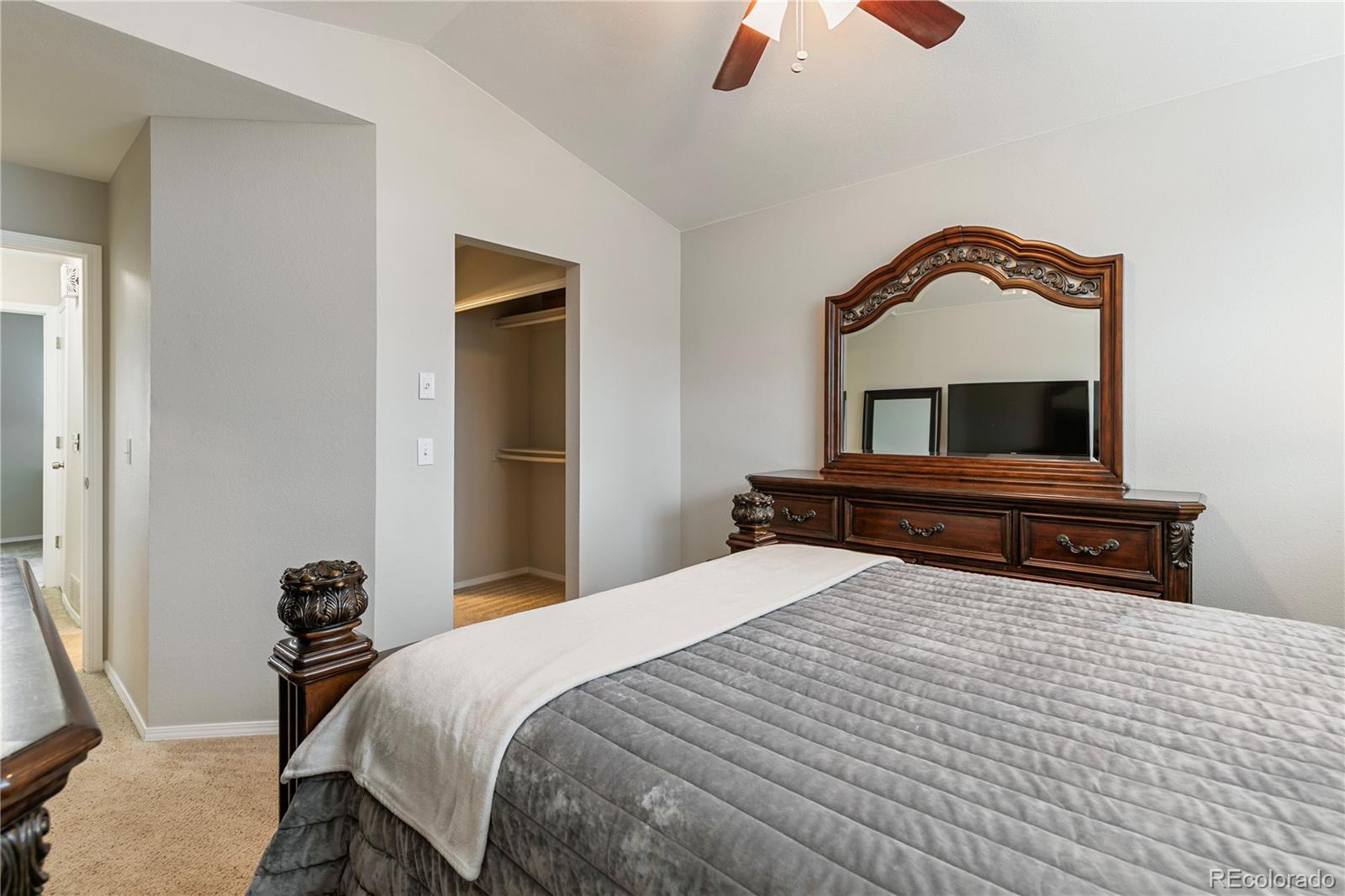 MLS Image #15 for 633  walden court,littleton, Colorado
