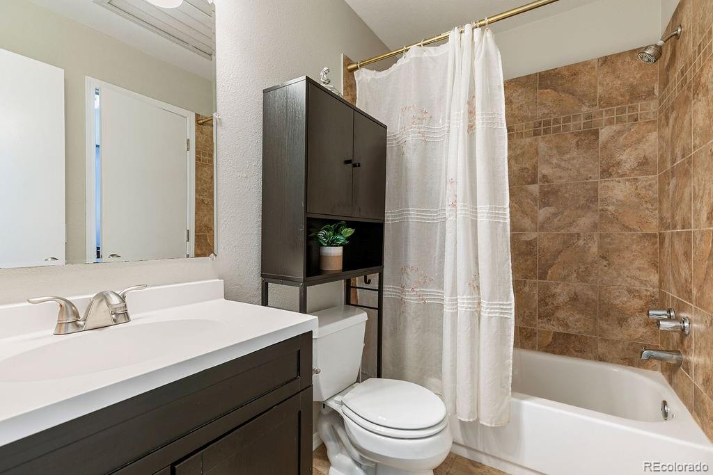 MLS Image #21 for 633  walden court,littleton, Colorado