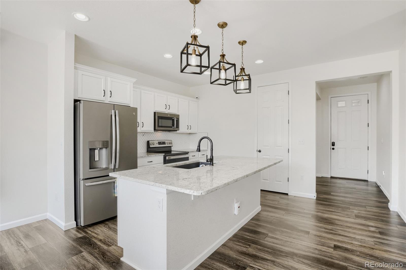 MLS Image #3 for 25662 e bayaud place,aurora, Colorado