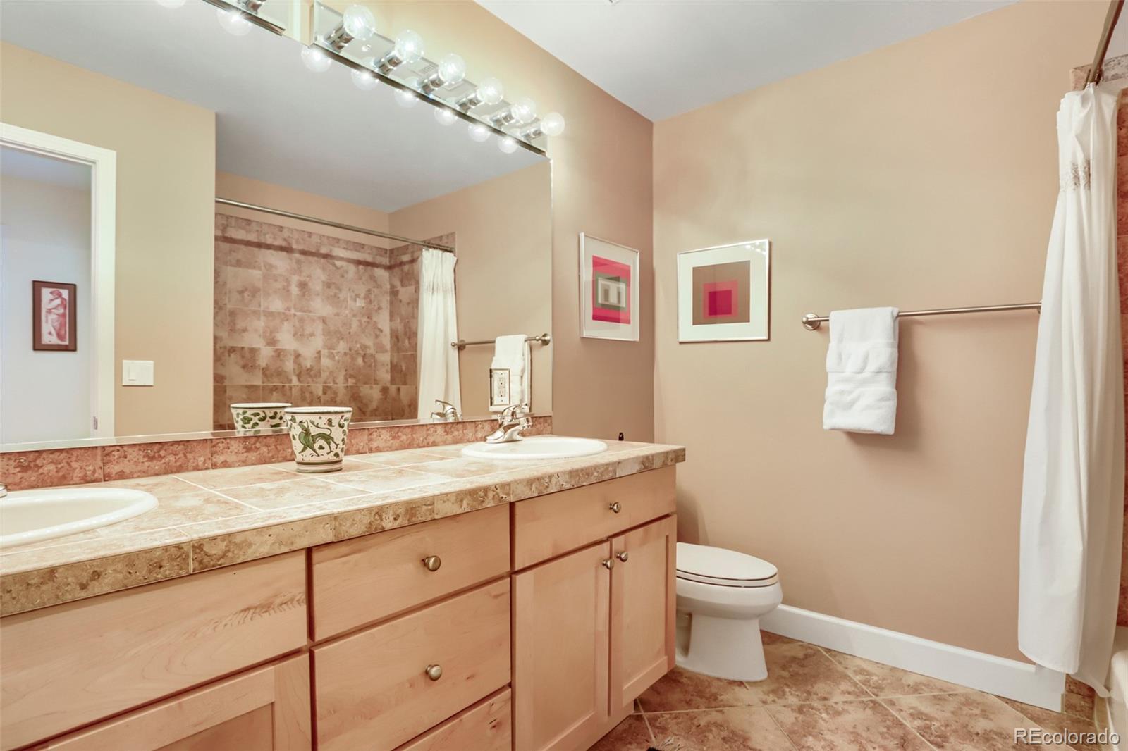 MLS Image #32 for 530  syracuse street ,denver, Colorado