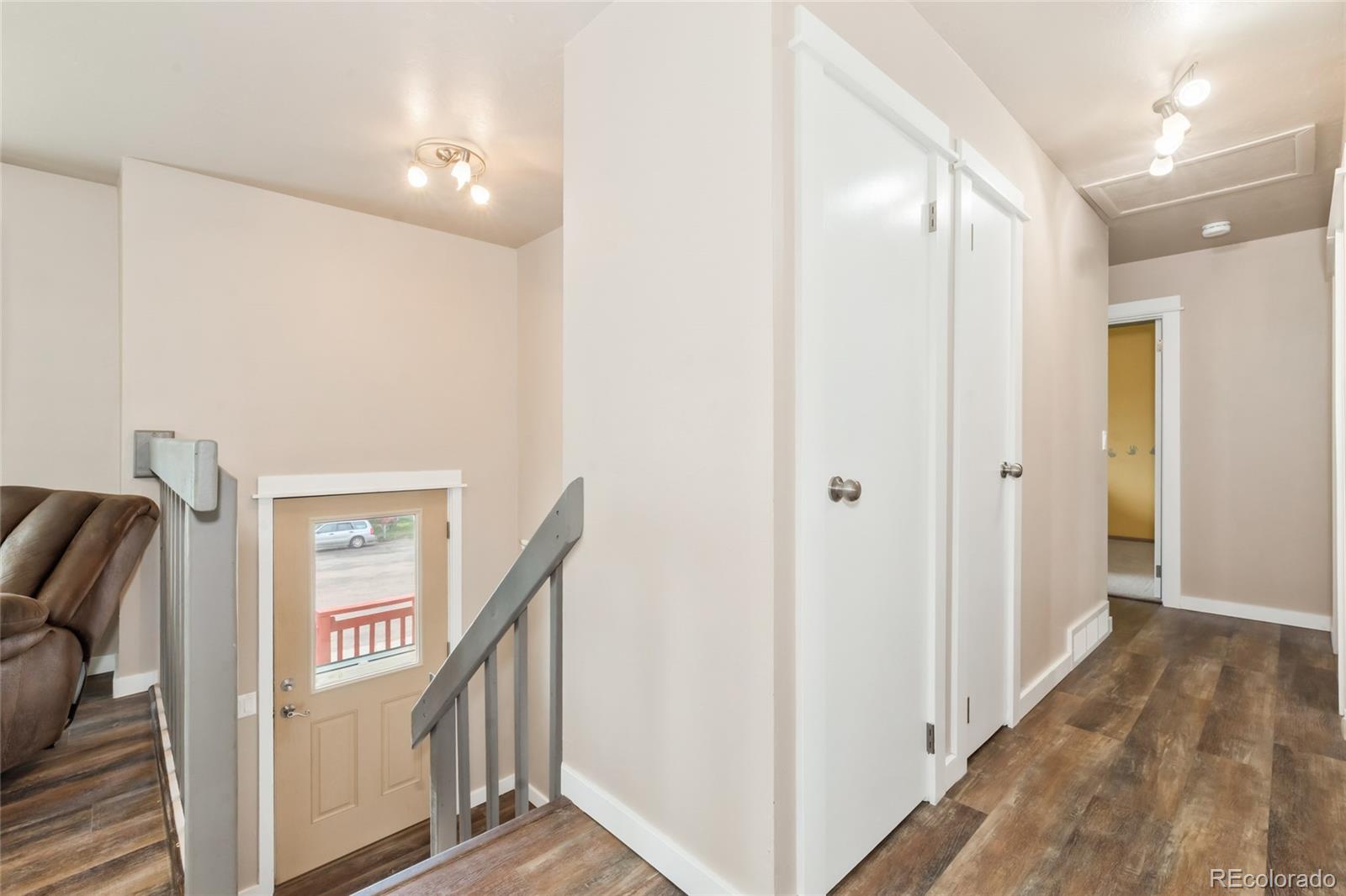 MLS Image #11 for 953  herring circle,craig, Colorado