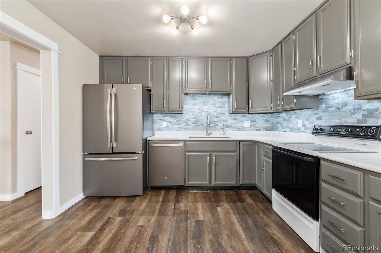 MLS Image #21 for 953  herring circle,craig, Colorado