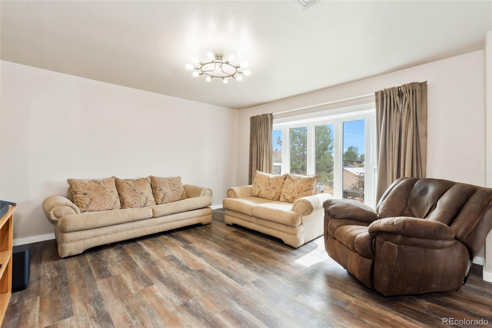 MLS Image #23 for 953  herring circle,craig, Colorado