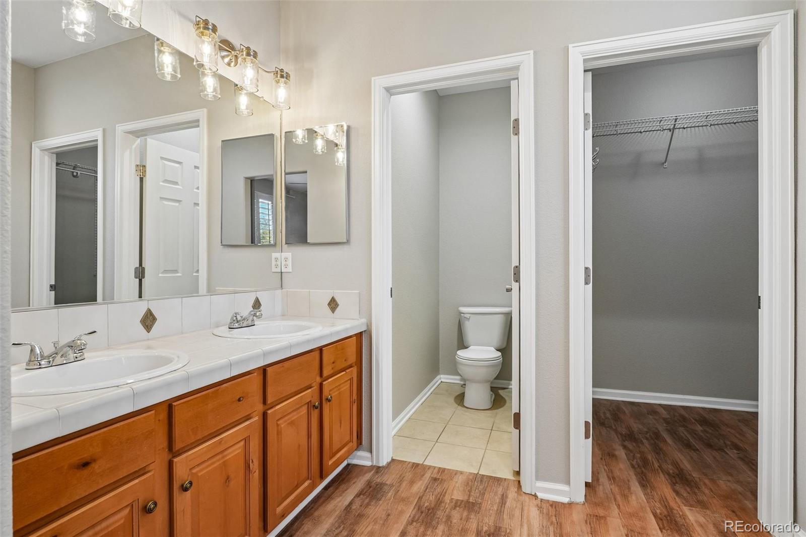 MLS Image #22 for 21749 e jarvis place,aurora, Colorado