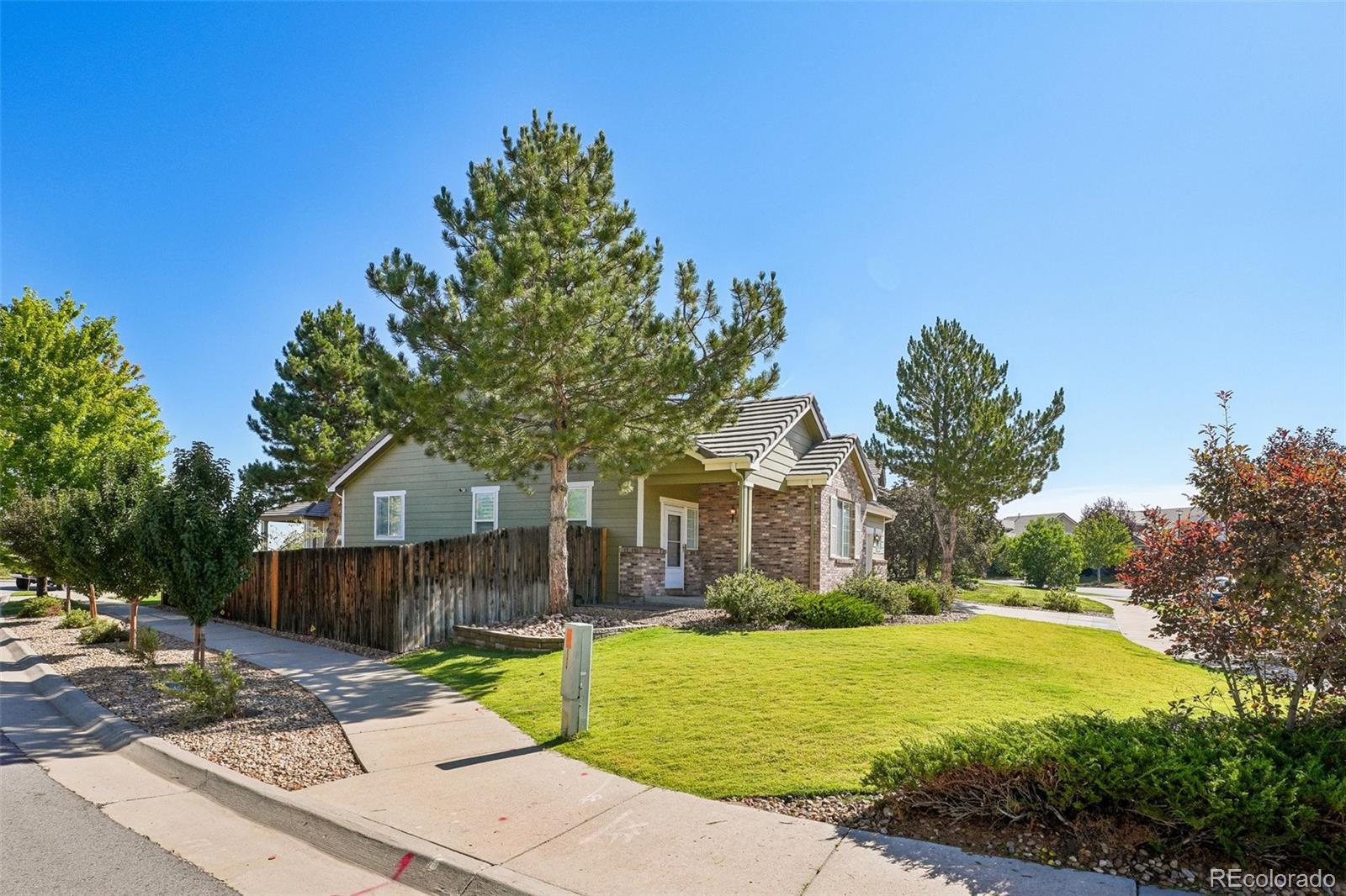 MLS Image #3 for 21749 e jarvis place,aurora, Colorado