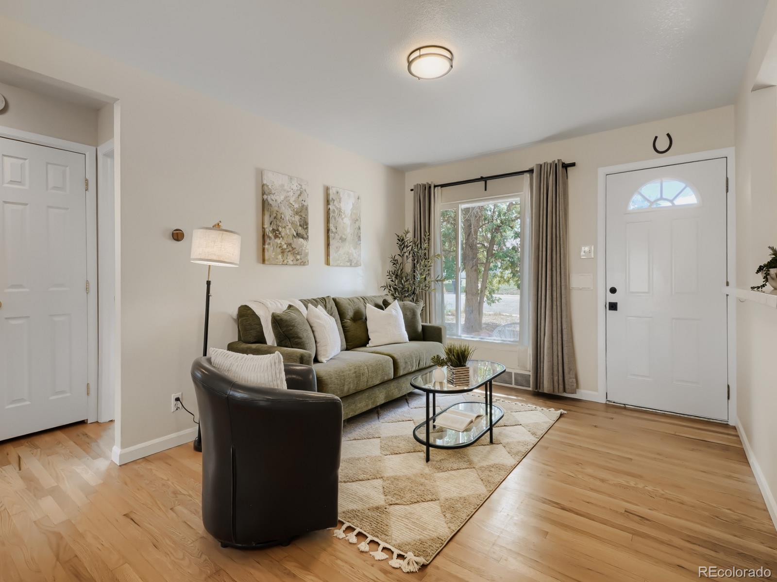 MLS Image #6 for 1200 s tejon street,denver, Colorado