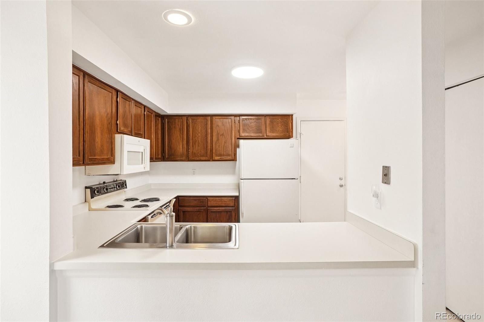 MLS Image #13 for 12973 e cornell avenue,aurora, Colorado