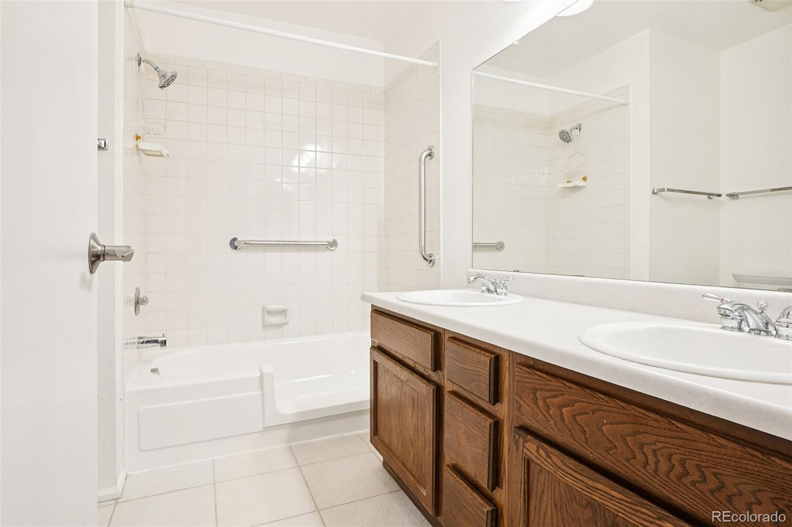 MLS Image #19 for 12973 e cornell avenue,aurora, Colorado