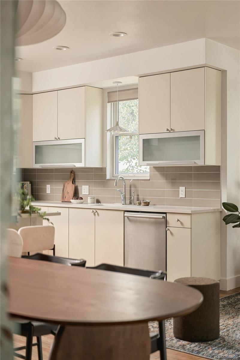 MLS Image #41 for 2364 w 33rd avenue,denver, Colorado