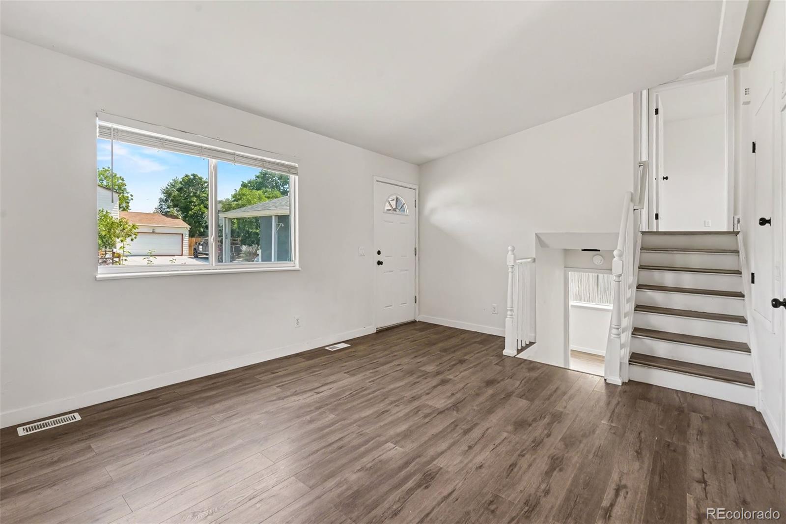 MLS Image #3 for 4229 s pitkin street,aurora, Colorado