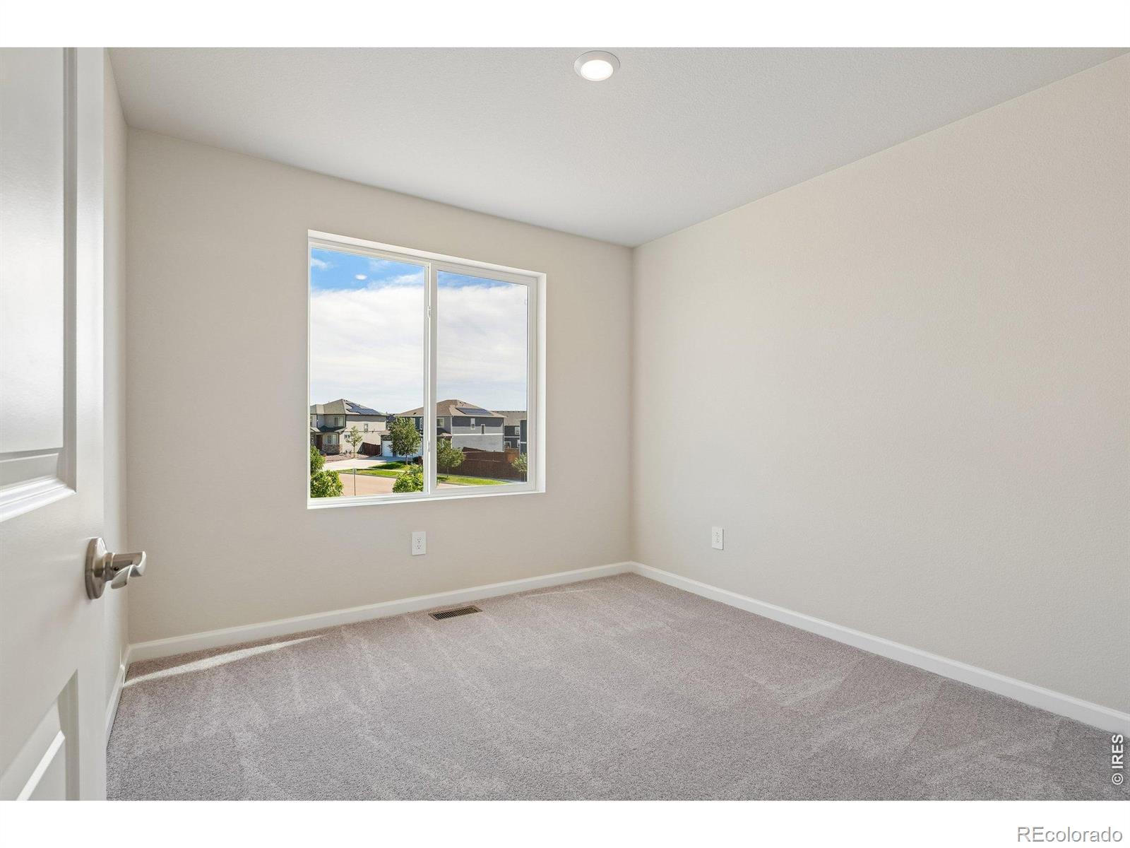 MLS Image #10 for 2326  bufflehead way,johnstown, Colorado