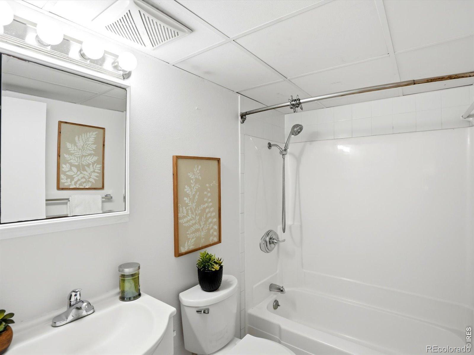 MLS Image #18 for 2120 s vaughn way #206f,aurora, Colorado