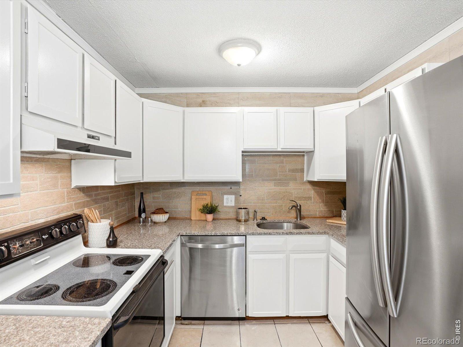 MLS Image #5 for 2120 s vaughn way #206f,aurora, Colorado