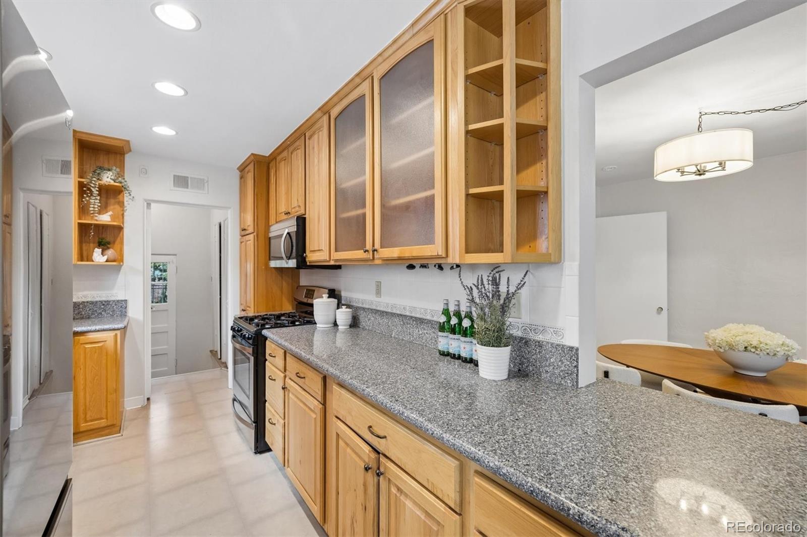 MLS Image #14 for 711  forest street,denver, Colorado