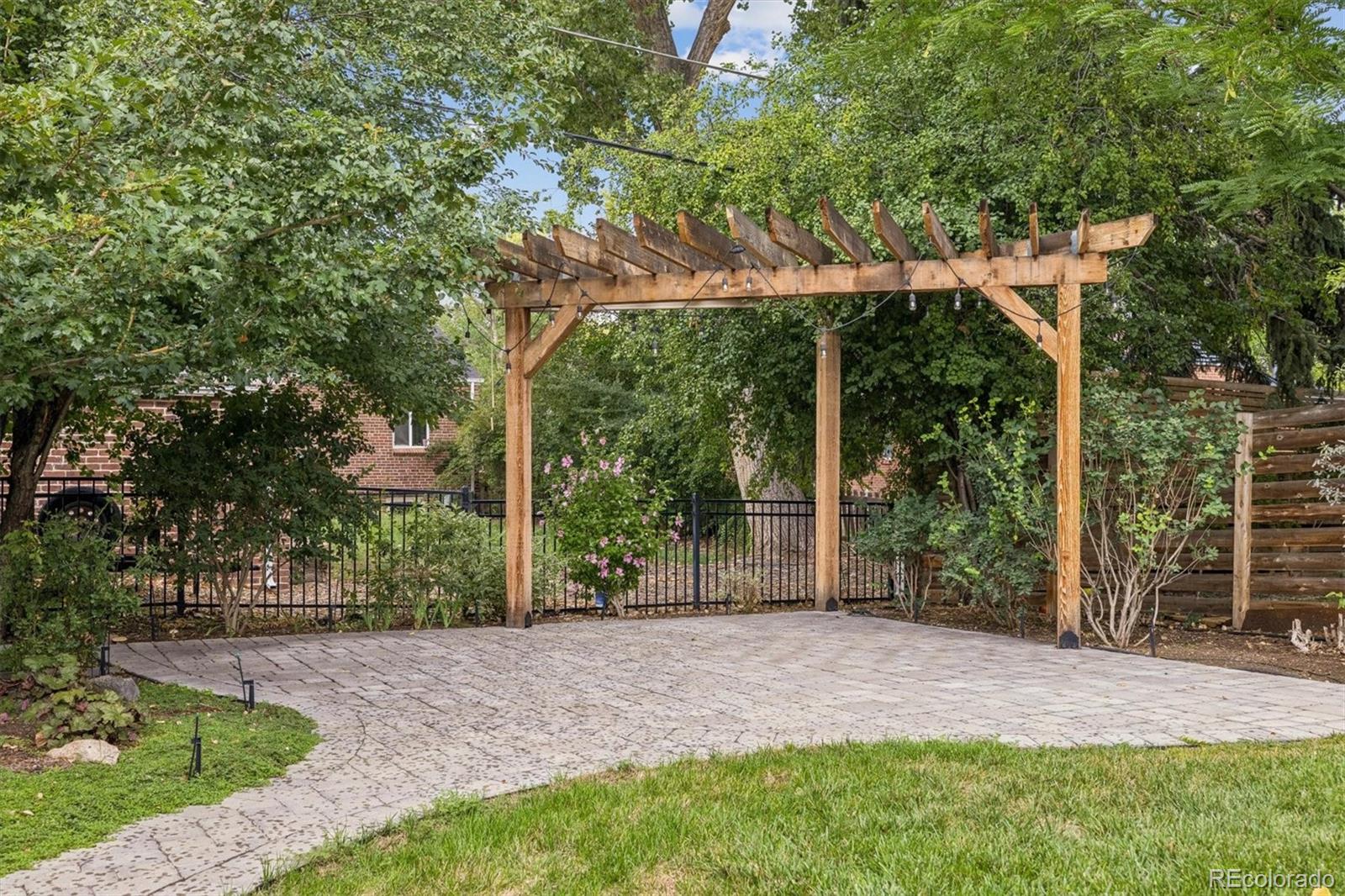 MLS Image #23 for 711  forest street,denver, Colorado