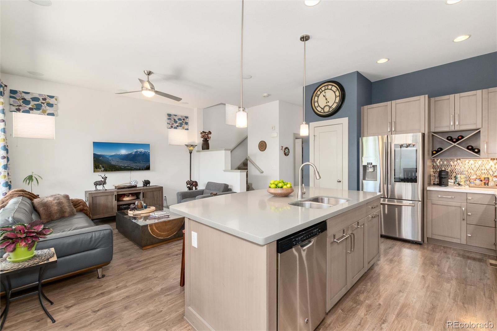 MLS Image #10 for 1634 w 67th avenue,denver, Colorado