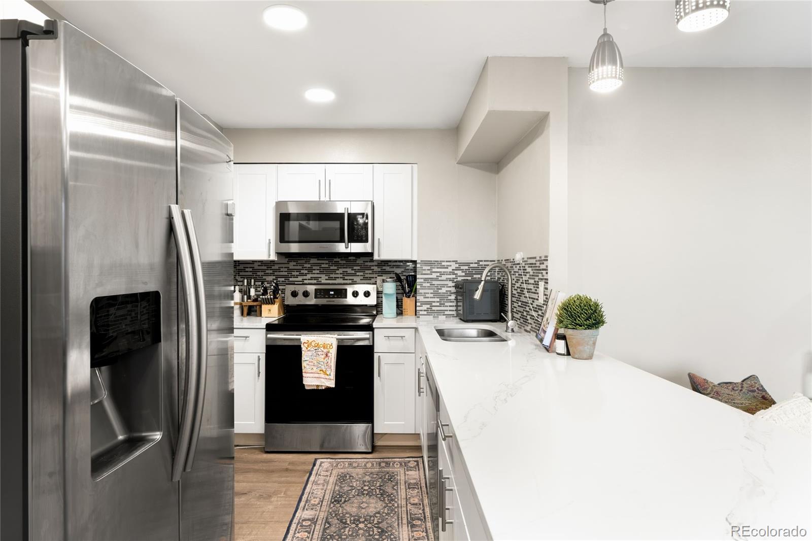 MLS Image #11 for 460 s marion parkway,denver, Colorado