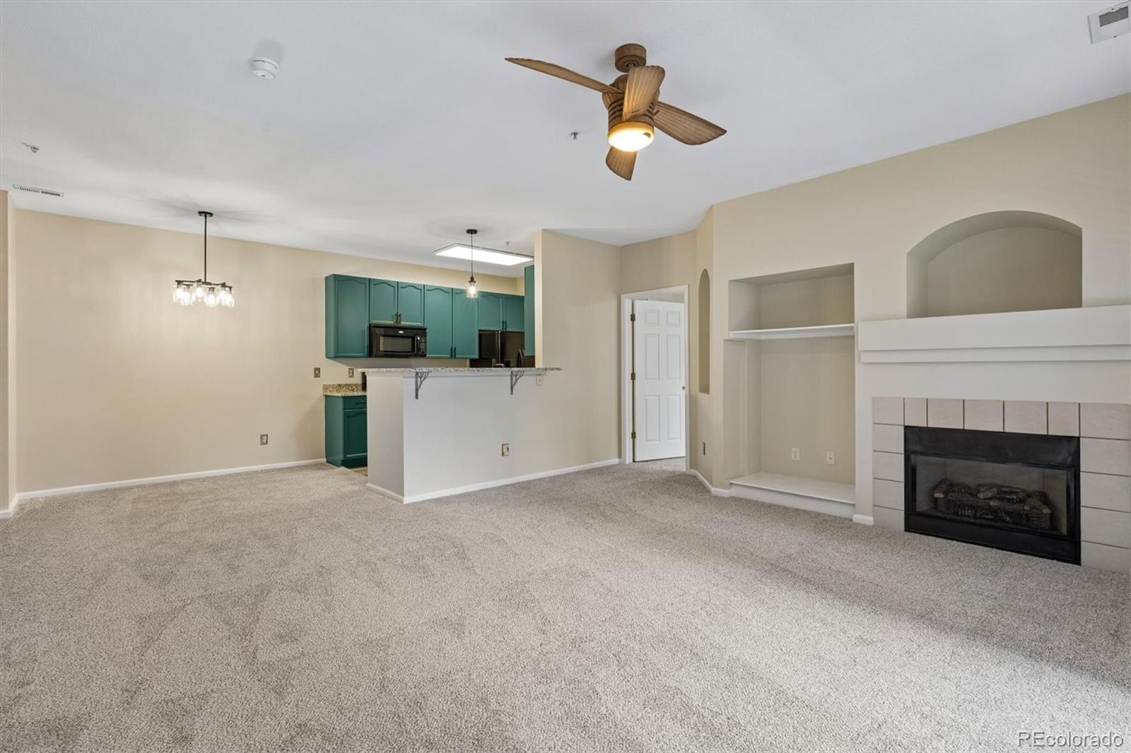 MLS Image #11 for 14333 e 1st drive,aurora, Colorado