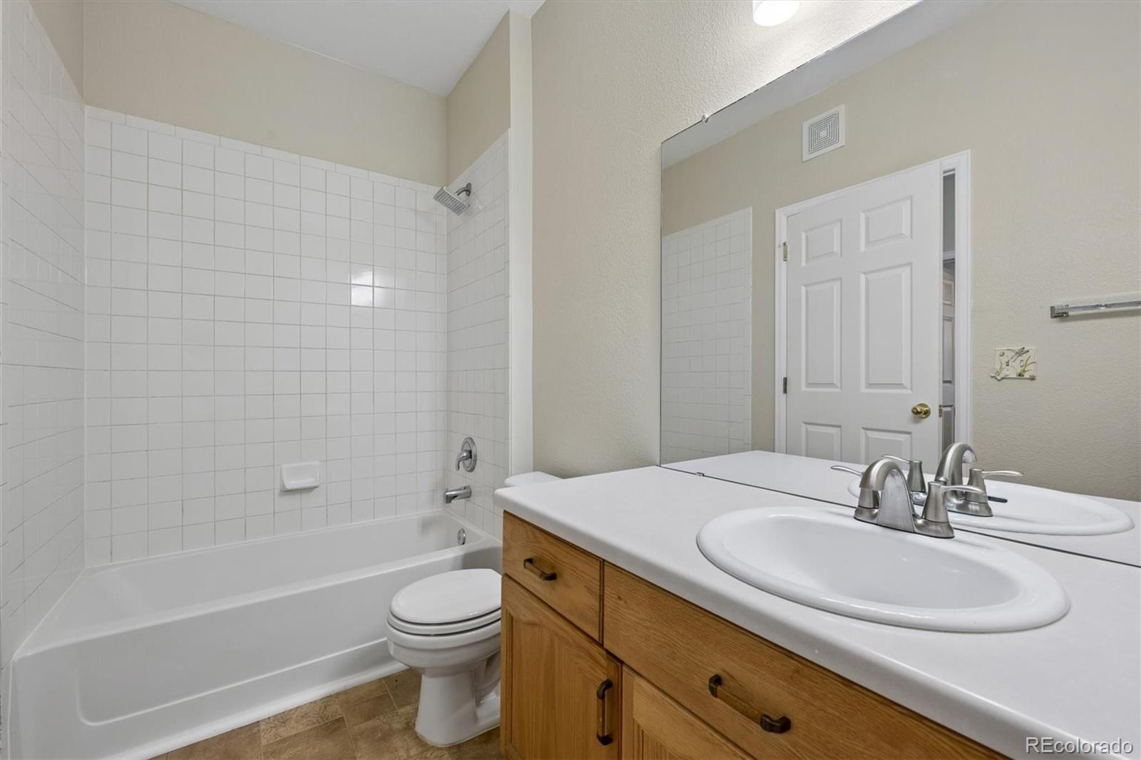MLS Image #20 for 14333 e 1st drive,aurora, Colorado
