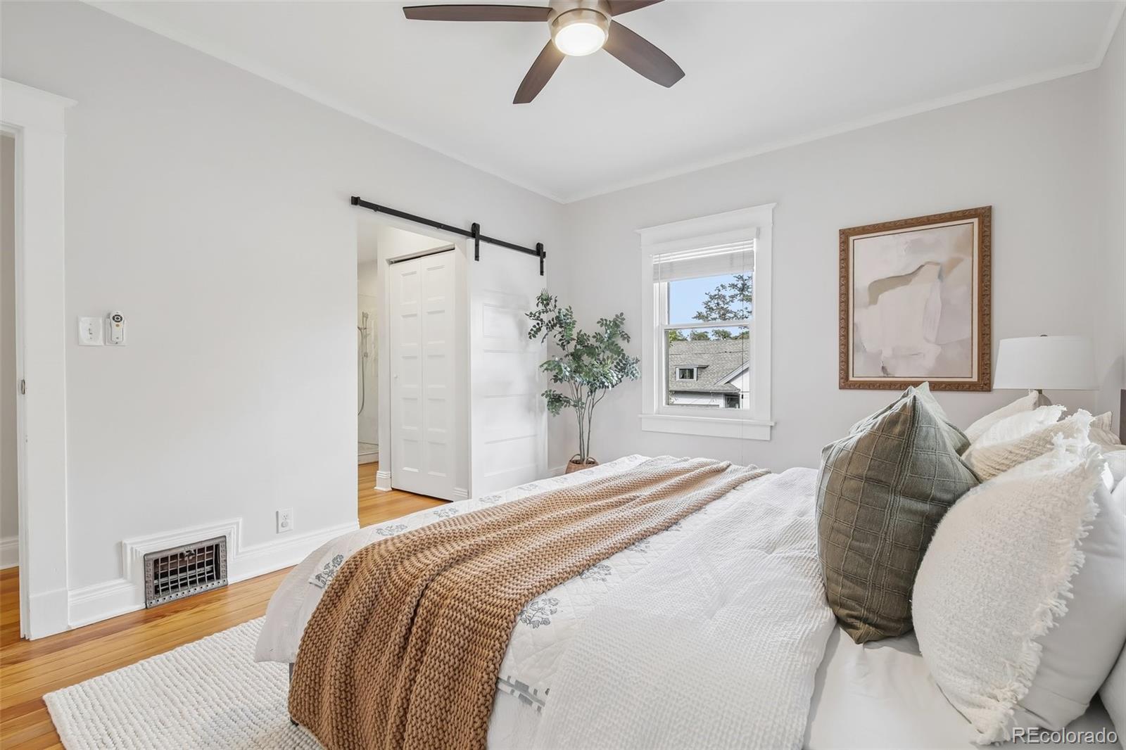 MLS Image #18 for 1766 n high street,denver, Colorado