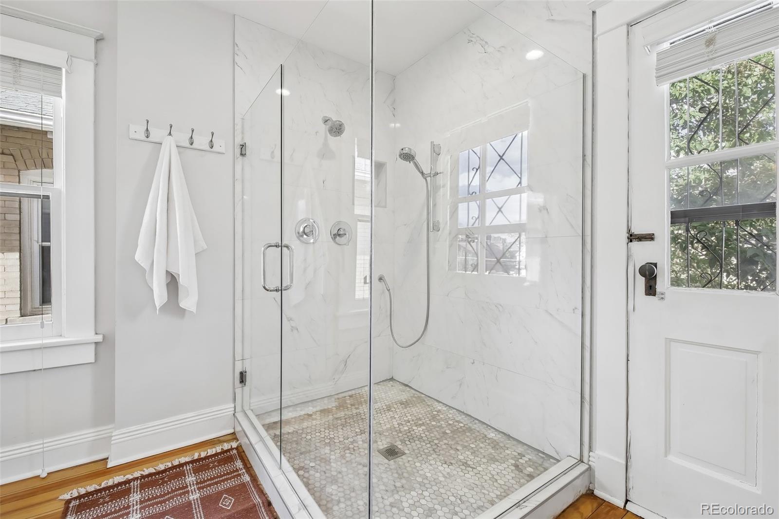 MLS Image #22 for 1766 n high street,denver, Colorado