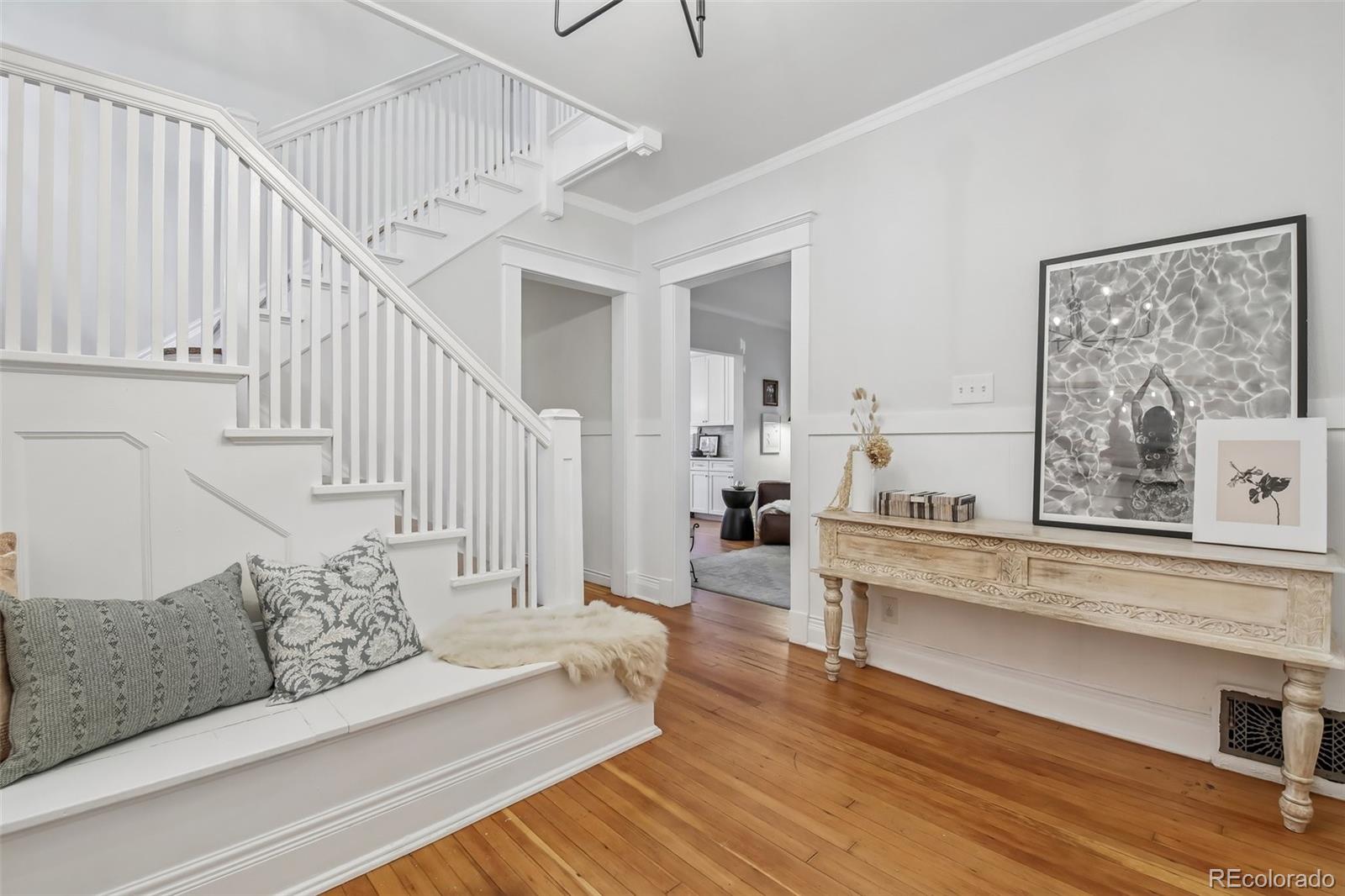 MLS Image #4 for 1766 n high street,denver, Colorado
